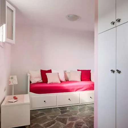 Ballos For 4 In Exomvourgo