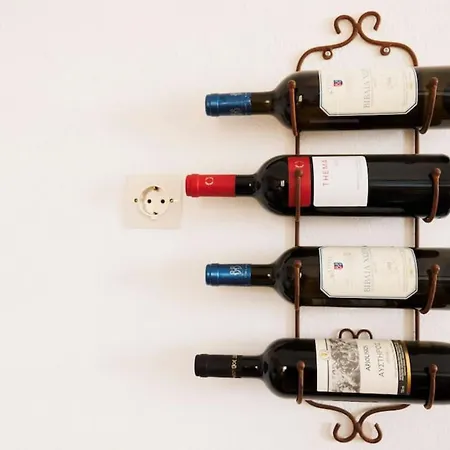 Дом отдыха Ballos For 4 In Exomvourgo Agios Romanos