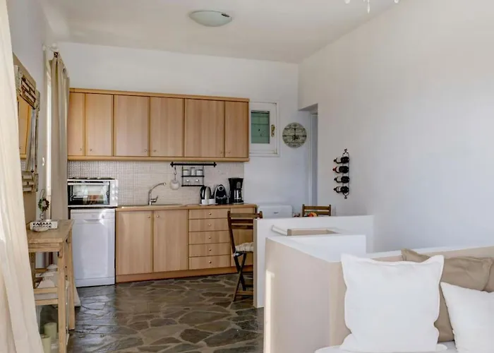 別荘 Ballos For 4 In Exomvourgo Agios Romanos